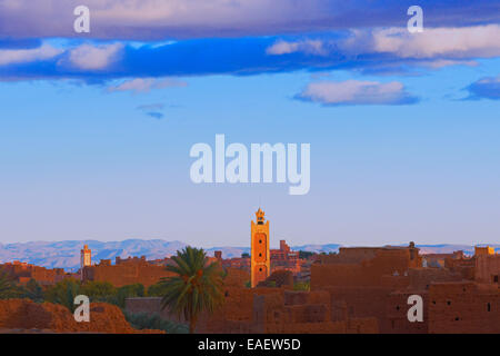 Tineghir, Tingħi, Tinghir, Sonnenuntergang, Todra-Tal, Todra Schlucht, alte Kasbah, Marokko, Nordafrika Stockfoto