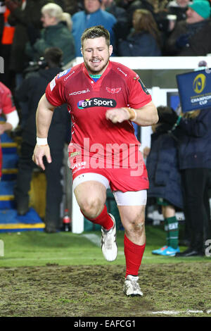 Leicester, UK. 16. Januar 2015. Europäische Rugby Champions Cup. Leicester Tigers gegen Scarlets. John Barclay (Scarlets) abläuft zu Beginn des Spiels. Bildnachweis: Aktion Plus Sport/Alamy Live-Nachrichten Stockfoto