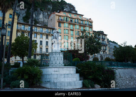 Place Guynemer, Quai Lunel, schönen Hafen, Frankreich. Stockfoto