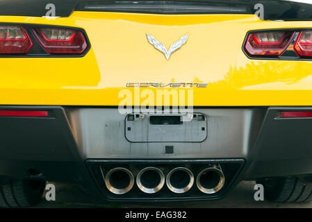 LIVERPOOL, UK - 8. Juni 2014: Detail auf einem gelben Chevrolet Corvette C7 Stingray Sportwagen Stockfoto