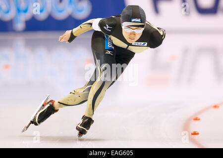 Obihiro, Japan. 14. November 2014. Tabata Maki (JPN)-Speed-Skating: Frauen 3000m DivisionA von der ISU-Eisschnelllauf-WM im Meiji Hokkaido Tokachi Oval in Obihiro, Japan. Bildnachweis: AFLO SPORT/Alamy Live-Nachrichten Stockfoto