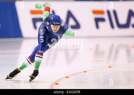 Obihiro, Japan. 14. November 2014. Ioni Voorhuis (NED) Speed-Skating: Frauen 3000m DivisionA von der ISU-Eisschnelllauf-WM im Meiji Hokkaido Tokachi Oval in Obihiro, Japan. Bildnachweis: AFLO SPORT/Alamy Live-Nachrichten Stockfoto