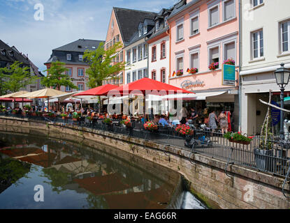 Riverside Restaurants Leuk Fluss malerischen Zentrum Saarburg Saarland Deutschland