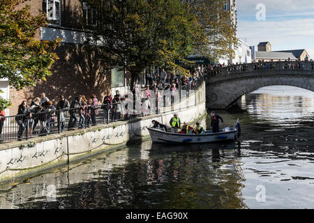 Der Fluss kann durch Chelmsford City Center. Stockfoto