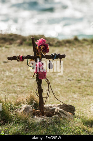 Ein Denkmal auf Porth Insel in Newquay, Cornwall. Stockfoto