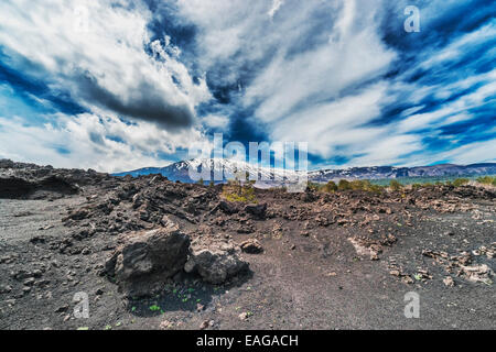 Der Ätna ist mit 3323 m Europas höchste und aktivste Vulkan, Sizilien, Italien, Europa Stockfoto