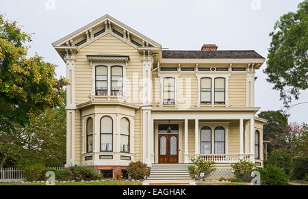 Die schönen viktorianischen Häusern an der Carroll Avenue in Echo Park. Stockfoto