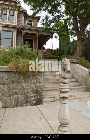 Die schönen viktorianischen Häusern an der Carroll Avenue in Echo Park. Stockfoto