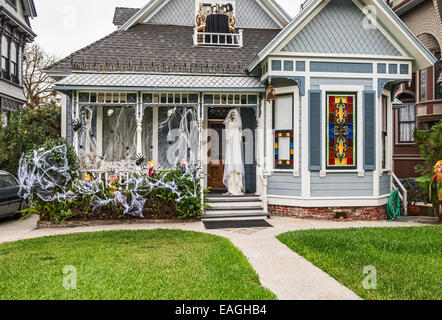 Die schönen viktorianischen Häusern an der Carroll Avenue in Echo Park. Stockfoto