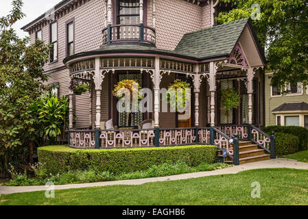 Die schönen viktorianischen Häusern an der Carroll Avenue in Echo Park. Stockfoto