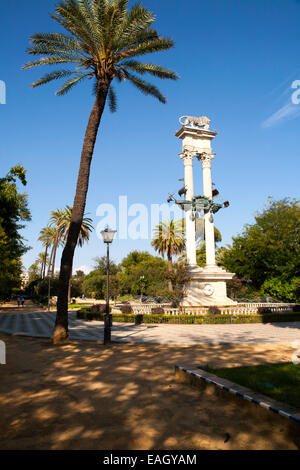 Denkmal für Christopher Columbus, Cristóbal Colón, errichtet im Jahre 1921 in Jardines de Murillo, Sevilla, Spanien Stockfoto