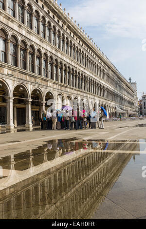 Teilweise überflutet Piazza San Marco, Venedig, Venetien, Italien Stockfoto