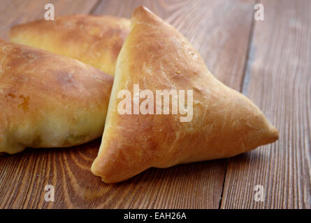 Samosa - gebackene gefüllte pastry.local Küchen von Südasien, Südostasien, Zentralasien und Südwest-Asien, dem arabischen Peninsu Stockfoto