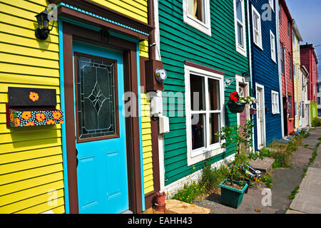 Die charmanten Häuser in der Innenstadt von St. John es, St Johns Bay, Avalon Halbinsel, Neufundland-Labrador, Kanada. Stockfoto