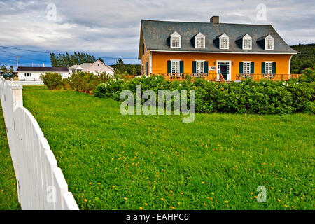 Centre Socio Culturel Manoir Le Boutillier, Historic Monument and National Historic site, in L'Anse-au-Griffon, Land's End, Gasp Stockfoto
