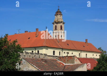 Mittelalterliche Baudenkmal des Franziskanerklosters. Stockfoto