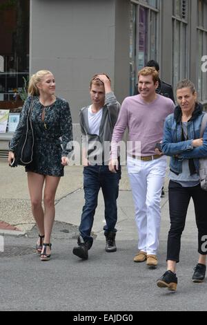 Die Chrisley Familie der Bravo Reality-Show Chrisley weiß Best New York mit Einkaufen: Todd Chrisley, Julie Chrisley, Savannah Chrisley, Chase Chrisley wo: Manhattan, New York, USA bei: 14. Mai 2014 Stockfoto