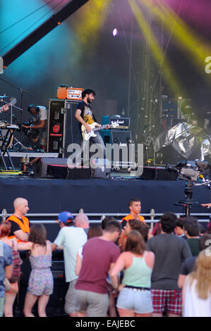 BENICASIM, Spanien - 18.Juli: Toundra Band konzertante Aufführung beim FIB (Festival Internacional de Benicassim) 2013 Festival. Stockfoto