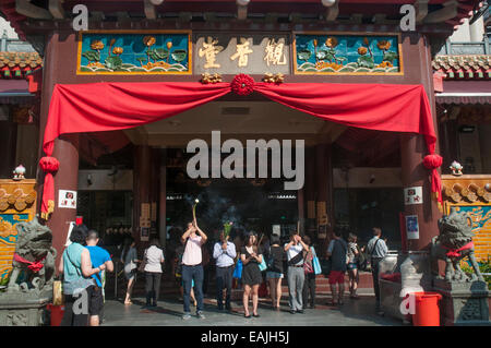 Kwan Im Thong Hood Cho chinesischen buddhistischen Tempel in Waterloo Street, Singapur Stockfoto