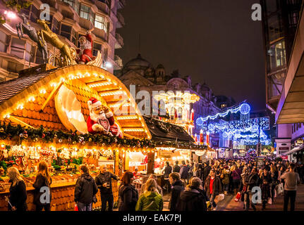 Weihnachtsmarkt in Birmingham auch bekannt als Birmingham Frankfurter Weihnachtsmarkt Birmingham West Midlands England UK GB Europe Stockfoto