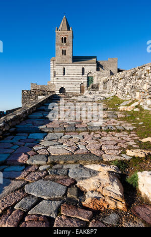 Kirche San Pietro, Portovenere, Cinque Terre, Ligurien, Italien Stockfoto