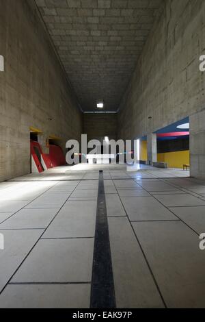 Kloster Sainte-Marie De La Tourette, Architekt Le Corbusier, Éveux, Rhône-Alpes, Frankreich Stockfoto