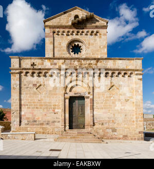 Romanisch-Pisanische Kathedrale von Santa Maria di Monserrato, geweiht im Jahre 1312, Sulcis, Sardinien, Italien Stockfoto