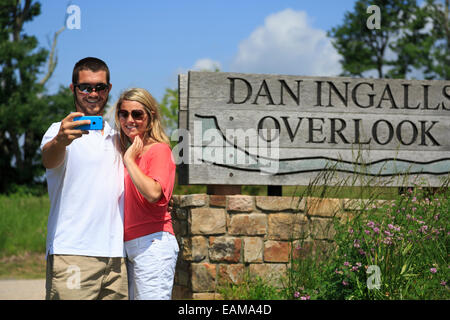 Zu zweit am Dan Ingalls Overlook, Bath County, Virginia in der Nähe von Homestead Resort Stockfoto
