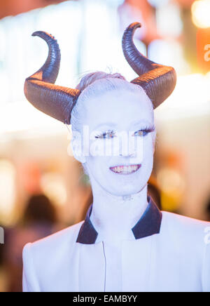 Ein nicht identifizierter Teilnehmer bei der jährlichen Las Vegas Halloween-parade Stockfoto