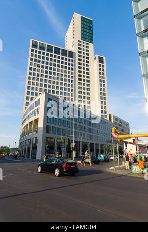 Ein Luxushotel Waldorf Astoria von Hilton (Zoofenster) in West-Berlin Stockfoto