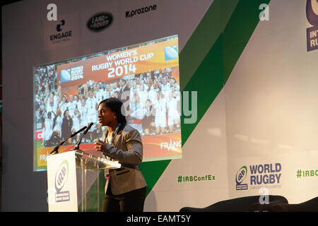 London, UK. 18. November 2014. Maggie Alphonsi, Sarazenen und ehemaliger England Rugby Spieler Adresse auf der IRB Rugby Weltkonferenz und Ausstellung im Hilton London Metropole statt. Bildnachweis: Elsie Kibue / Alamy Live News Stockfoto