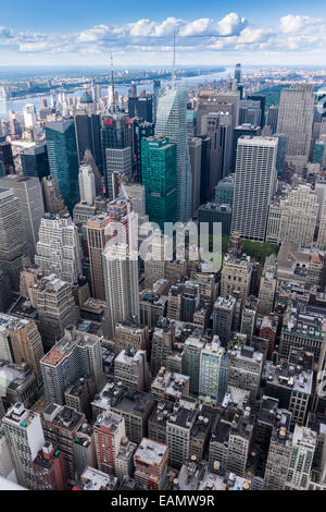 Die Wolkenkratzer ragen über Midtown Manhattan, New York City - USA. Stockfoto