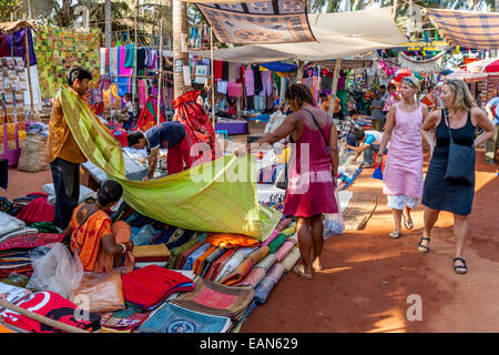 Anjuna Flohmarkt, Anjuna, Goa, Indien Stockfoto