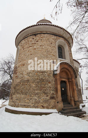 Romanische Rotunde von St. Martin vom 11. Jahrhundert an Vysehrad, Prag. Stockfoto