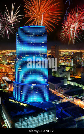 Blick auf die Skyline von Miami während ein Feuerwerk. Stockfoto