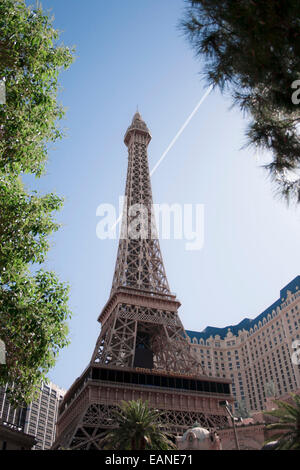 Reproduktion der Eiffelturm, Paris Las Vegas Hotel und Casino, Las Vegas, Nevada, Vereinigte Staaten von Amerika. Stockfoto