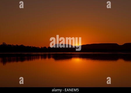 Sonnenuntergang über Victoria River, Timber Creek, NT, Australien Stockfoto