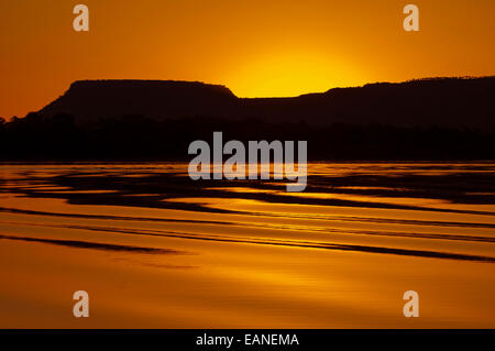 Sonnenuntergang über Victoria River, Timber Creek, NT, Australien Stockfoto