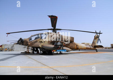 Israelische Luftwaffe AH-64A Peten Kampfhubschrauber Ramon Airbase, Israel. Stockfoto