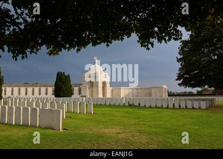 Tyne Cot Commonwealth War Graves Friedhof und Denkmal für die fehlenden. Tyne Cot, in der Nähe von Ypern (Lepra) Belgien. Tyne Cot, Krieg grav Stockfoto