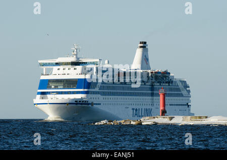 Tallink Fähre Eingabe Mündung des Flusses Daugava Stockfoto