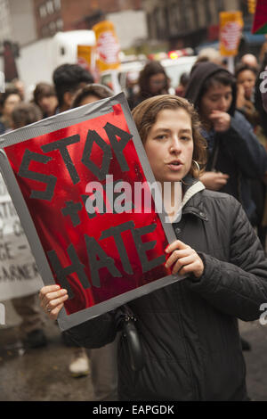 22. Nov jährlich unbewaffneten Demonstration gegen Polizeigewalt und die Tötung von Zivilisten in den USA. Stockfoto