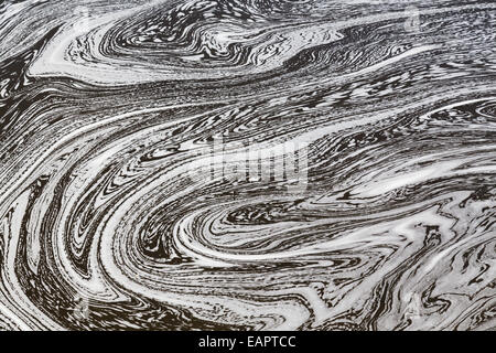 Wasser mit Swirly Mustern in Ottawa River Stockfoto