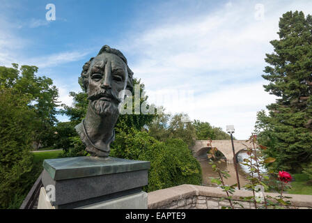 Eine Bronzebüste von William Shakespeare in den Gärten von Shakespeare in Stratford, Ontario Kanada Stockfoto