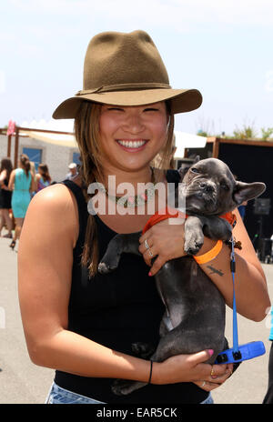 Rachel Zoe und Molly Sims hosten Ovarian Cancer Research Fund konstituierenden Super Samstag LA mit: Jenna Ushkowitz Where: Santa Monica, Kalifornien, Vereinigte Staaten, wann: 17. Mai 2014 Stockfoto