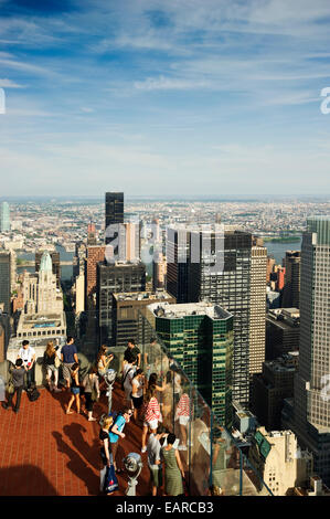 Aussichtsplattform von der Rockefeller Center in Manhattan, New York City, New York, USA Stockfoto