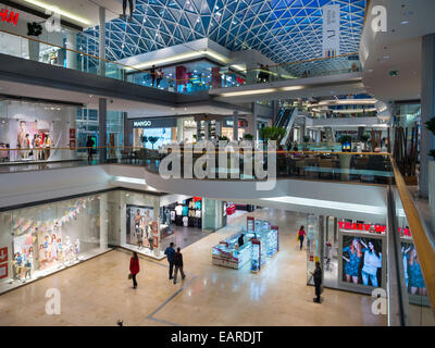 Shopping Center Eurovea, Bratislava, Slowakei Stockfoto