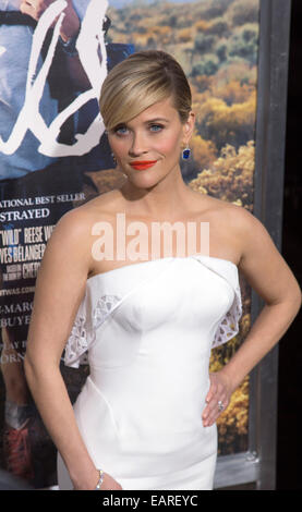 Los Angeles, Kalifornien, USA. 19. November 2014. Schauspielerin Reese Withersppon kommt bei der Los Angeles Premiere "WILD" Samuel Goldwyn Theater L.A. Live im 19. November 2014 in Los Angeles, Kalifornien. Live-Nachrichten Stockfoto