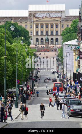 Slott Det königlichen Palast und Karl Johans Gate. Stockfoto