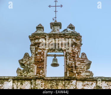 San Juan, Puerto Rico, Vereinigte Staaten. 12. Januar 2009. Der Glockenturm des historischen Capilla del Santo Cristo De La Salud, (Kapelle von Christus dem Erlöser), in San Juan, Puerto Rico. Eine touristische Attraktion, gebaut in den mid-1700, erinnert es an ein Wunder nach der lokalen Legende. © Arnold Drapkin/ZUMA Draht/Alamy Live-Nachrichten Stockfoto